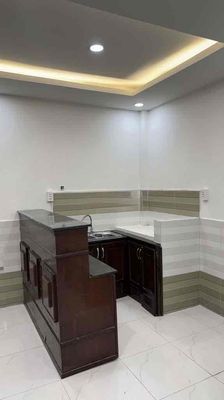 Rent a floor in 380 Lê Văn Lương district 7 010,000 a month.