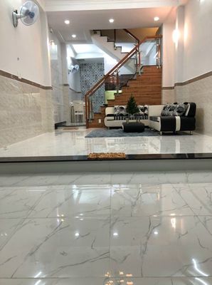 Rent the original house hxt 8/2 A Gò Dầu, P. Tân Sơn Nhì, Tân Phú