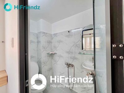 Rent an apartment. An etown bedroom. 50 meters balcony, full of furniture, private washing machine.