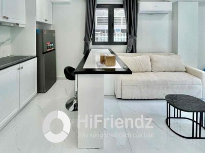 Room 1 . Balcon City District 1.