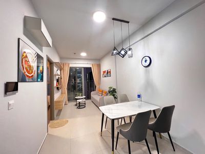 Renting two full bedrooms at 8.5 million a month, the house is now, full 100%.