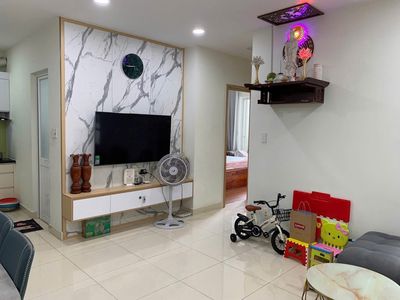 Two p apartments in Ruby apartment, 85 meters wide, nine, five million, full interior.