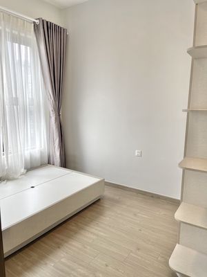 Rent the room 85 meters, 3 bedrooms, 2 toilets, with a closet.