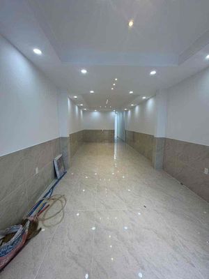 Nice house, 4 X25 alley.
