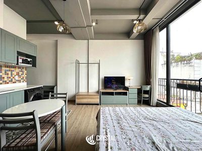 flat level window - balcony/ full interior / Âu Cơ / Tân Bình