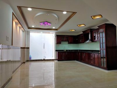 Home 160/30 Đặng Thùy Trâm. area 5 x 20 meters. Two floors. 25 million a month.