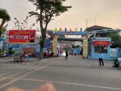 A room for a checkout on Trần Thanh Mại.