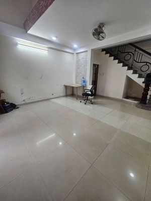 for renting the Original House 175 square feet wide