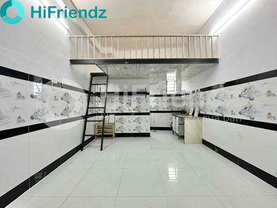 The Biomorphic Room is near the U.K.R. area with the Freedom Time Guard.