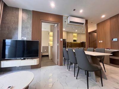 Rent Full top Glory Heights - 2 bedrooms - near Vincom Mehmall