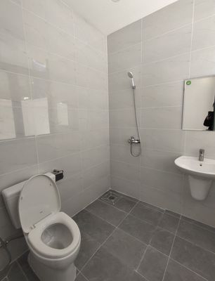 Rent the apartment house 3800 meters 2 6 bedrooms 7 Long Phước Thủ Đức 80 million