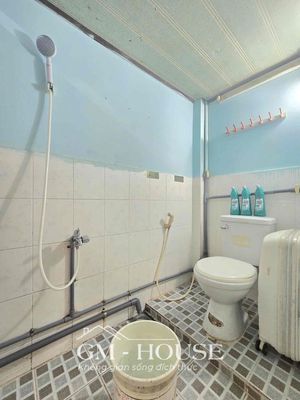 The one-room bedroom has a 40-foot air conditioning near the Phan Long Zone, District 1.
