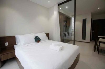 * Opens the new apartment 100% - full modern studio • 1 P