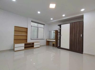 Need to rent a new apartment to the 160/3 car alley A Phan Huy Ích, 1806 12, Gò Vấp district.