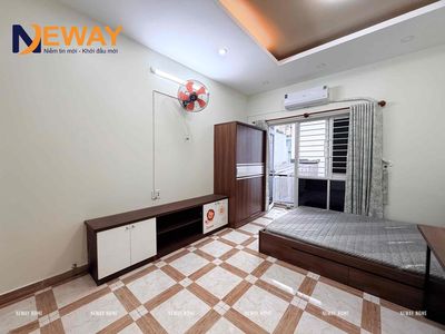 Large balcony apartment, furniture, private washing machine near a four-generation intersection