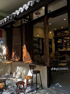 Rent Bạch Đằng, qbt - 7 X20 M, garden yard, 38 million