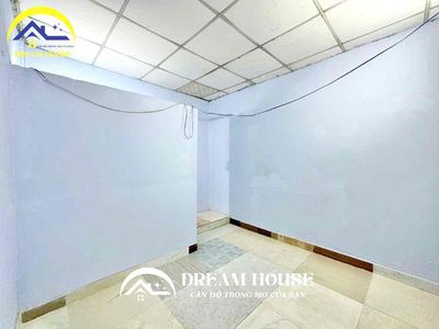 The D.C. is located in the Tân Phú Center. It's free to move.