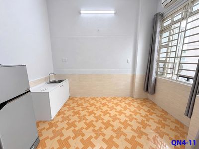 available new room near art