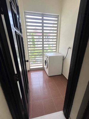 Rent a room in the apartment.
