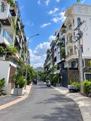 New house, synchronization, 4 X20 M 4th floor 7 rooms