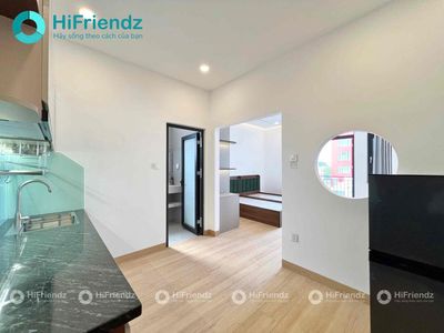 We'll rent 40 M2 with a kitchen pad.