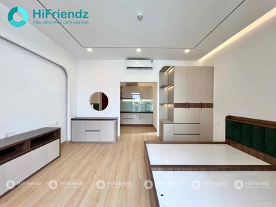 We'll rent 40 M2 with a kitchen pad.