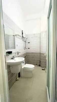 3 rooms in the Lavel