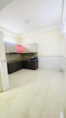 3 rooms in the Lavel