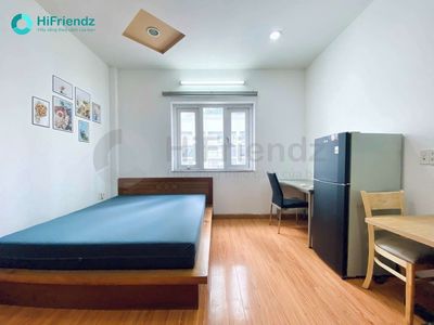 Rent the window apartment, full interior, near Mai Chí Thọ