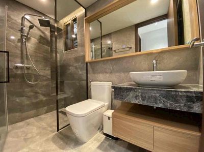 Need to rent a Urban Hill suite, nice house, super cheap