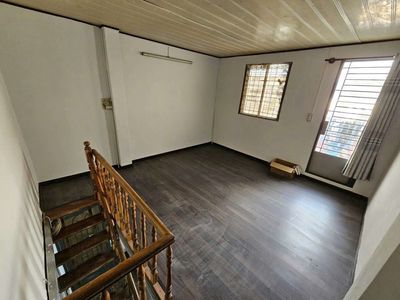 Clear house, 1 st floor 1 floor Phan Đăng Lưu bedroom