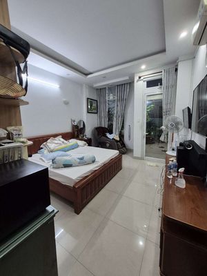 Rent 4 X15 M. 3rd floor Y bedroom in hxt right on Tây Thạnh
