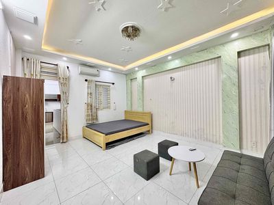 Rent a balcony full of private washing machines - Phan Huy Ích