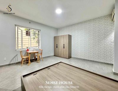 A cool studio near the commercial and literary university