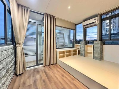 1 master bedroom - right next to the shower.