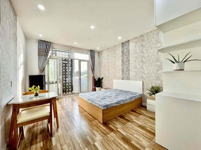 Bancol studio - full interior - right on Đồng Đen sandy