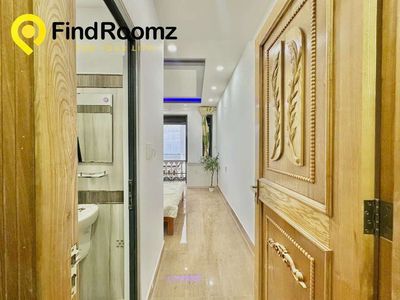 A super-split balcony apartment, Quang Trung.