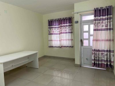 1 st floor - 4 X 20 M - 3 bedroom 2 toilet - full interior