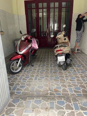 1 st floor - 4 X 20 M - 3 bedroom 2 toilet - full interior