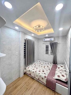 Hoàng Sa cash house, District 3.