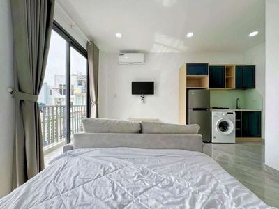 A good balcony studio near the quantity halltte