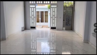 Rent the original apartment 2 front to Zqz1200 meters2. Hot hot!