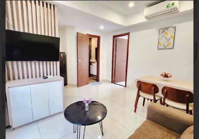 We'll rent Studio's Fair House - a bedroom near the Bian Red just seven million a month.