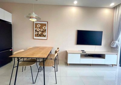 The 7th district of sadgon riverside 2 bedroom 2 rich, beautiful toilet, kcx