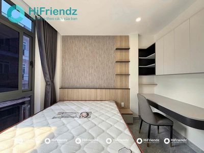 Rent a two-room service room in Nguyễn Văn Công.
