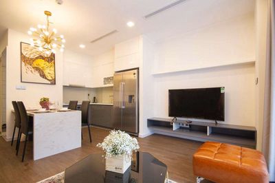apartment 90 m2 2 The Gold View Bến Vân Đồn bedroom