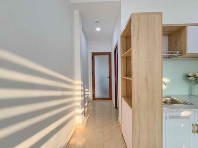 Rent the Guardian a room of Full Sevenes right behind Vincom Lit.