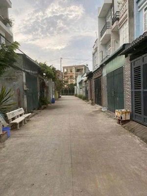 Rent a Số 2 tempb car 100 m2 3 bedroom 2 toilets 11 million a month