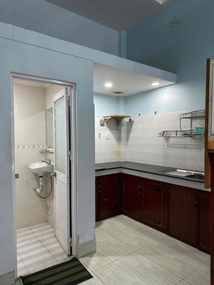 That's 8.5 million-4 x10 m-1 level 2 bedroom-Nguyễn Sỹ Sách near Tân Bình Airport