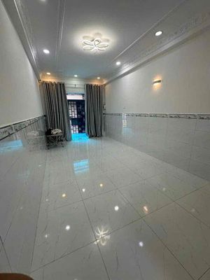 "Chieu Dyer 16 Gò Vấp, 3.5 x13 2 bedrooms 2 clean toilets in the same place